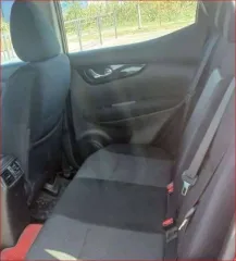Nissan Qashqai 2018 года, 116 лс, 102933 км, АКПП, VIN: Z8NFEAJ11ES051904, категория ТС: В, модель, № двигателя: HRA2 614123A, кузов №: Z8NFEAJ11ES051904.