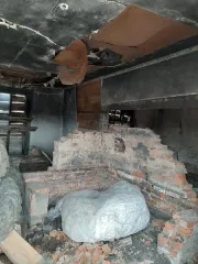 Производственное здание площадью 152,2 кв. м, кадастровый номер 59:32:1690001:693, расположенное на земельном участке площадью 10 560 кв. м, кадастровый номер 59:32:1690001:682 по адресу: Пермский край, Пермский м. о., Юго-Камское с/п, п. Новый, ул. Трактовая, д. 13а. Вид ограничений и обременений…