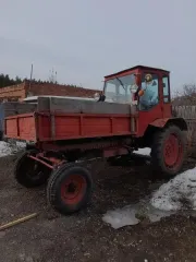 Трактор самоходное шасси Т-16М, 1989. Заводской № машины (рамы) 452323, двигатель № 1144037, год выпуска 1989. Назначение: трактор. Марка: самоходное шасси. Год выпуска: 1989. Модель: Т-16М.