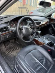 Audi A6 2013 года, 310 лс, 225978 км, полный привод, АКПП, VIN WAUZZZ4G8EN085024. Обременено залогом ПАО «Сбербанк". Автомобиль имеет следующие неисправности: неисправность ДВС и АКПП, стучит двигатель, АКПП не переключает скорости, автомобиль едет на первой скорости, подтеки масла, неисправность…