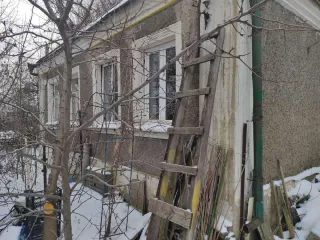 2/13 доля в праве на жилое здание, площадь: 79,3 кв.м., кадастровый номер: 36:34:0406006:65 и и право пользование земельным участком, площадь: 416 кв.м., категория земель: Земли населенных пунктов, разрешенное использование: Под строительство индивидуального жилого дома, кадастровый номер…