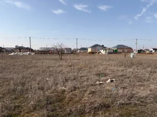 Земельный участок 500 кв.м. для ИЖС, Ростовская область, городской округ город Волгодонск, город Волгодонск, улица Александра Неумывакина, земельный участок 12. Категория земель: земли населенных пунктов. Кадастровый номер: 61:48:0040240:320. Основной вид разрешенного использования: 2.1.