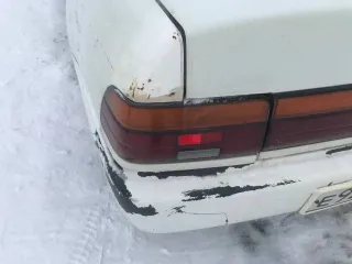 Toyota Corolla, 1992 года, 105 лс, 354746 км, АКПП, Автомобиль Тойота Королла 1992 г.в.; г/н: Е924ЕО138; цвет: Белый; Номер кузова (прицепа): AE1000008789; № двигателя: G782004. Двигатель дымит, требуется замена поршневой. Опорный правый подшипник под замену, задние тормозные колодки изношены.