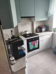 Квартира 2 комнатная с кадастровым номером 52:18:0050165:1506, общей площадью 45,9 кв.м. расположенная на 6 этаже многоквартирного жилого 9 этажного дома по адресу: г. Нижний Новгород, Ленинский район, ул. Снежная, д. 25, корп. 1, кв. 203.