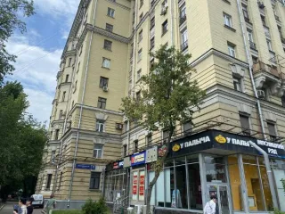 Нежилое помещение, 16,6 кв.м, Ленинградское шоссе, 13к1, Москва. Продажа имущества, находящегося в собственности города Москвы, по адресу: г. Москва, ш. Ленинградское, д. 13, корп. 1, этаж № 1, площадь 16,6 кв.м, кадастровый номер: 77:09:0003017:8039. Назначение нежилого помещения: Свободное. Общая…