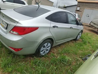 Hyundai Solaris, 2015, VIN Z94CT41DBFR414427, 2015 года выпуска. Является предметом залога АО "ОТП Банк". Ознакомление с имуществом производится по адресу: г.Киров, Школьный переулок 3 г, с момента публикации сообщения о продаже имущества и до окончания приема заявок, предварительно записавшись по…