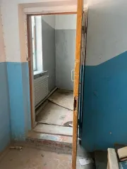 Объект аренды, площадь 330,5 кв. м., номер на поэтажном плане 2 этажа: 1-5,9,   адрес (местонахождение) объекта: Республика Дагестан, Тарумовский район, с.  Тарумовка, ул. Пионерская № 14 Требуется текущий ремонт 
Назначение нежилого помещения: Помещение свободного назначения, за исключением: -…