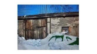 Нежилые здания склады и гараж 436,3 кв.м, земельный участок 3369 кв.м, Хабаровский край, Николаевск-на-Амуре. Объекты недвижимого имущества и земельный участок под ними, расположенный по адресу: Российская Федерация, Хабаровский край, муниципальный район Николаевский, городское поселение город…