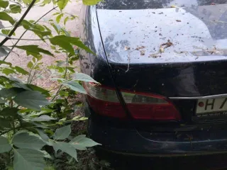 Nissan Maxima 2000 года, 140 л.с., пробег 222222 км. VIN: JN1CAUA33U0052696, госномер Н708НВ62, объем двигателя 1995 куб.см., цвет синий, механическая КПП, передний привод. Автомобиль не на ходу. Требуется полный ремонт и покраска кузова, имеются значительные повреждения от коррозии. Электроника не…