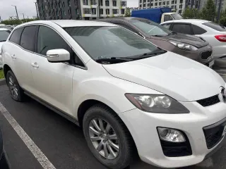 Mazda CX-7, 2011 Mazda CX-7, 2011 года, 163 лс, 134000 км, АКПП, Автомобиль MAZDA CX-7, 2011 года выпуска, VIN: JMZER19L700234899. Техническое состояние автомобиля: стартер при запуске не включается, спущены колеса, зимние шины. ЛКП заводское за исключением некоторых деталей.