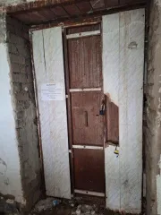 Нежилое помещение 36,7 кв. м, Уфа, Республика Башкортостан, адрес: Республика Башкортостан, г. Уфа, Калининский р-н, ул. Индустриальное шоссе, д. 26, № на п/пл 56, этаж 3, кадастровый номер 02:55:020310:238, ограничения и обременения: наличие перепланировки/переустройства/реконструкции установить…