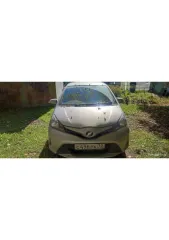 Toyota Vitz 2015 года выпуска, VIN отсутствует, номер кузова KSP130-2157136, госномер С496РК70.