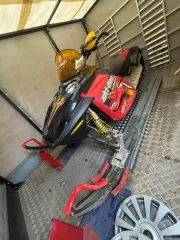 Снегоход Ski-Doo MX-Z REN X 800 2004 года. VIN: 2BPSBS5N85V000142. Номер двигателя: М6068916. Государственный номер: 77АО8090.