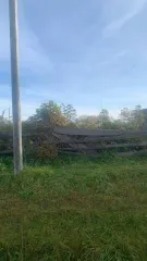 Земельный участок 3600 кв.м и дом 22 кв.м, Удмуртская Республика, Киясовский район, д. Старая Салья, ул. Новая, дом 22. Кадастровый номер участка 18:14:034002:154. Категория земель: Земли населённых пунктов, разрешенное использование: Ведение личного подсобного хозяйства. Общая долевая…