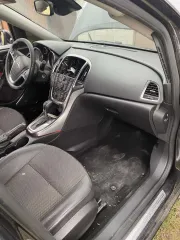 Opel P-J ASTRA 2012, 2012 г. в., VIN: XUFPE6DJ4C3051551 Легковой автомобиль марки и модели: Opel P-J ASTRA, 2012 г. в., VIN: XUFPE6DJ4C3051551