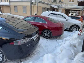 Tesla Model S 2016 года, 649 л.с., идентификационный номер (VIN) 5YJSA7E27GF154323, М211МТ154, год выпуска 2016, цвет черный