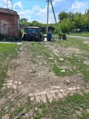 Нежилое здание с земельным участком, расположенное по адресу: г. Ачинск, ул. Пузановой, д. 42А Ценовое предложение не менее цены экономической нецелесообразности. В соответствии с информационным сообщением 
Год ввода в эксплуатацию: 1975 
Количество подземных этажей : 0 
Вид ограничений и…