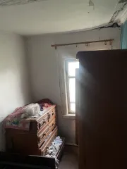 2/4 доли жилой дачи 40,3 кв.м. Иркутская область 2/4 доля в праве на жилой дача, площадь: 40,3кв.м., адрес (местонахождение): Иркутская область, Нижнеудинский район, г. Алзамай, ул. Октябрьская, д. 26, кадастровый номер: 38:37:000000:2545 В имуществе имеются доли, принадлежащие несовершеннолетним…