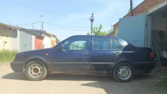 Volkswagen Vento, 1992 года, 90 лс, легковой автомобиль, марка: Фольксваген Венто, год изготовления: 1992, VIN: WVWZZZ1HZNW208488, мощность двигателя, л. с. (кВт): 90. Пробег уточнять при осмотре.
