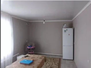 Квартира, общей площадью 92 м2, кадастровый номер 30:06:160101:957 и 
Земельный участок общей площадью 845+/-20,3 м2, кадастровый номер 30:06:160101:244, 
Расположенная по адресу: Астраханская область, Красноярский район, поселок Алча, улица 8 Марта, дом 5, кв. 1
Является предметом залога ПАО…