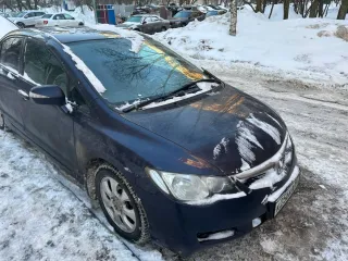 Honda Civic 2008, год выпуска – 2008, VIN – NLAFD76408W001013. Обременения: залог АО Tbank. Honda Civic, год выпуска – 2008, VIN – NLAFD76408W001013. Обременения: залог в пользу АО Tbank. Техническое состояние транспортного средства: "На ходу, но ошибки по тормозной системе и АБС. Также постоянно…