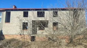 Объект незавершенного строительства площадью 162.3 кв.м, степень готовности – 75%, назначение: Жилое, количество этажей: 2, адрес: Россия, г. Волгоград, р.п. Гумрак, пер. Лесной, дом 2, кадастровый номер: 34:03:130001:3462 и земельный участок площадью 505 кв.м, адрес: Россия, обл Волгоградская, р-н…