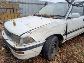 Toyota Crown, Nissan Elgrand, Toyota Corolla, GAZ 31105 1990, 1992 года выпуска. Проверка исправности имущества не проводилась. Товаросопроводительные документы не передавались. Погрузка и транспортировка имущества с места хранения осуществляется Покупателем силами Покупателя и за счет Покупателя…