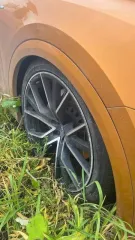 Audi Q8 2018 года, 340 лс, АКПП. Легковой автомобиль универсал Audi Q8, 2018 г.в., цвет: ОРАНЖЕВЫЙ, г/н: О808МР98, VIN: WAUZZZF18KD012732.