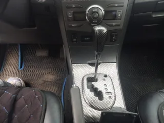 Toyota Corolla 2008 года выпуска. VIN: JTNBV56E80J021064.