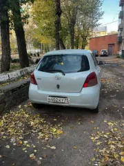 Toyota Vitz 2005 года, 71 л.с., пробег 316193 км, АКПП. Кузов KSP905014367, госномер Н402КТ75.