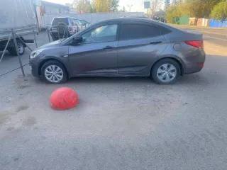 Hyundai Solaris, 2015 года, 107 лс, 500000 км, легковой автомобиль, марка, модель: Хэнде Солярис, VIN: Z94CT41CAFR410926, 2015 г.в., находящийся в залоге у АО МФК "Мани Капитал" (ИНН:6316103050).