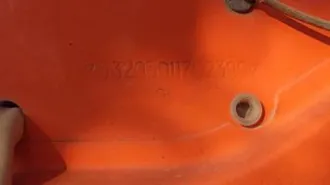 Автогудронатор ДС-142б 2001 года, государственный регистрационный знак Т008 ВХ 102. Характеристика: страна-производитель машины: Россия; VIN: ХVC142E1010000606; год выпуска: 2001; шасси №: 532150 1 2144350; кузов №: 0606-цестерна; модель, № двигателя: 740.11, 240 165489; цвет кузова: оранжевый…