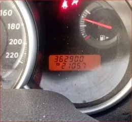 Renault Fluence, 2011 г., госномер Т593ЕВ102, СТС 02 ТР 594494, цвет красный, VIN VF1LZBR0A45077531. Авто на ходу, имеются сколы и царапины, плохая резина, разбито зеркало. ПТС находится в банке. Автомобиль находится в залоге у ПАО Банк ВТБ. Цена 443 650 рублей.