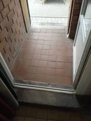 Доля в нежилом помещении 42,7 кв.м, Брянская обл. 1/2 доля в праве на нежилое помещение, площадь: 42,7 кв.м, адрес (местонахождение): Брянская обл, г. Новозыбков, ул. Некрасова, стр. 18, кадастровый номер: 32:31:0010320:267