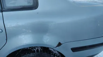 Volkswagen Passat 1998 года, цвет зеленый. VIN: WVWZZZ3BZWP405361, ПТС: 58 ММ 680275, госномер: С669АВ 58. Тип двигателя: бензиновый, номер: ADR412338, мощность 125 л.с. (91.9 кВт), объем 1781 куб. см. Кузов №: 405361, экологический класс: 01825, разрешенная максимальная масса 1350 кг. Техническое…