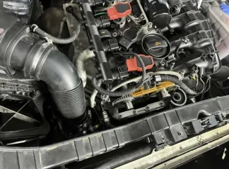 Audi A4, 2014 AUDI A4, 2014 года выпуска, VIN: WAUZZZ8K9FA029178. Имущество является залогом акционерного общества "Авто Финанс Банк". Ознакомление с предметом торгов и документацией на имущество осуществляется по месту нахождения имущества в рабочие дни после предварительного согласования даты и…