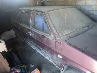 ВАЗ 21093, 1995 года выпуска. Легковой автомобиль ВАЗ 21093, 1995 года выпуска, VIN: XTA210930T1854497, государственный регистрационный знак: А208ЕН122, мощность двигателя: 70 л. с. Имущество является совместной собственностью с супругом. Нужен капитальный ремонт двигателя: пробита прокладка ГБЦ…