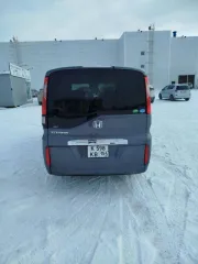 Honda Stepwgn, 2017 года, 150 лс, 209416 км. Автомобиль HONDA STEPWGN, на ходу, технически исправен, двигатель и вариатор работают штатно. Основные характеристики: Год выпуска: 2017. VIN номер: RP2-1102375. Двигатель: Бензиновый, 150 л.с. (110 кВт). Коробка передач: Вариатор (CVT). Пробег: 209 416…