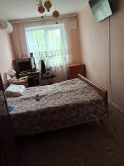 Квартира общей площадью 62,8 кв. м., с кадастровым номером 31:06:0240002:1260:1260, местоположение Белгородская обл., г. Старый Оскол, м н Королева, д. 8, кв. 17, общая долевая собственность, доля в праве 1/3.