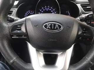 KIA RIO 2012 продажа автомобиля банкрота. KIA RIO год выпуска 2012, VIN Z94CB51AADR017161 номер кузова Z94CB51AADR017161, номер шасси (рама) отсутствует, мощность двигателя 107 л\с<br>Общее состояние - сколы/царапины по кругу кузова (естественный износ), повреждение заднего бампера (трещина)…