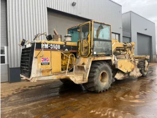 Аукцион. Стабилизатор грунта Caterpillar RM350B, 2001 г.в., рег. знак 9605 РК14.