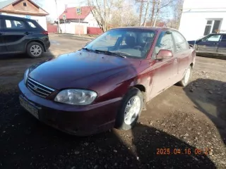 Продается автомобиль KIA Spectra 2007 года выпуска. VIN: XWKFB227270044871. Цвет: темно-вишневый. Двигатель: бензиновый, объем 1594 см³, мощность 101,5 л.с. (74,6 кВт), экологический класс 2. Пробег: 611000 км. Госномер: М517МЕ37. Коробка передач и привод не указаны.