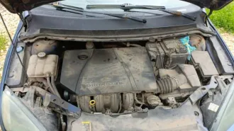 Ford Focus 2006 года, синий. VIN: X9F4XXEED46B27911, ПТС: 50НК562499, госномер: Х344ЕУ750. Разрешенная максимальная масса 1910 кг, масса без нагрузки 1325 кг. Автомобиль в залоге у ООО МКК «Корона», не на ходу. Пробег 396 000 км.