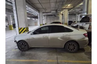 LADA VESTA, 2019 год, 106 лс, 103496 км, VIN: XTAGFL120KY338437, гос.номер Е759НВ763. Дефекты: 1. Отсутствие переднего бампера. 2. Салон в норме. 3. Лопнула правая опора двигателя, поврежден внутренний шрус. 4. Аккумулятор разряжен. 5. Неисправность актуатора РКПП.