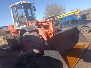 Амкодор 333В, 2004 Погрузчик фронтальный Амкодор 333В, государственный регистрационный знак 02 УА 2051. Характеристика. Страна-производитель машины: Беларусь; год выпуска: 2004; заводской № машины (рамы): Y3A333В09081918; двигатель №: Д-260.2-452 059698; цвет: желтый; паспорт самоходной машины…