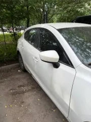 Mazda 3, 2013 Mazda 3, 2013 года, 105 лс еще Mazda 3, 2013 года, 105 лс еще Automobil Mazda 3, 2013, VIN: JMZBM44Z531107367 В залоге у OOO MFK «PSB Finans». Автомобиль имеет дефекты по кузову, дефектовка на автомобиль отсутствует.