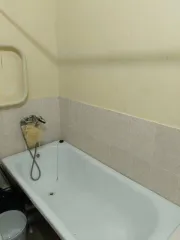 Доля квартиры 50,5 м² в Саратове. 1/4 доля в жилом помещении по адресу: Российская Федерация, Саратовская область, г. Саратов, ул. Заречная, д. 25, кв. 67. Кадастровый номер: 64:48:020421:685. Однокомнатная квартира, расположенная на восьмом этаже восьмиэтажного дома. Жилое помещение находится в…