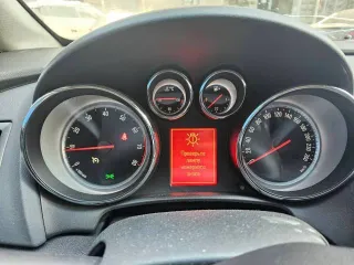 Opel Astra 2013 года, 116 л.с., пробег 122492 км, автоматическая коробка передач. VIN: XUFPE5DD4E3001658, государственный регистрационный знак В018ТА799.