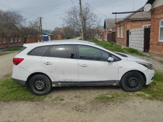 Kia JD (Cee'd) 2014, VIN-номер XWEHM811AF0000468. Ознакомление с имуществом производится самостоятельно по адресу: Краснодарский край, г. Ейск, ул. Седина, д. 97, тел.: 89182654346.