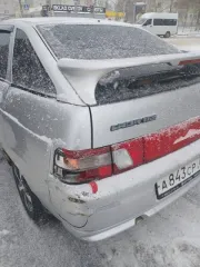 Lada 112 (VAZ 21124), 2007, 90 л.с., 250000 км, VIN: XTA21124070467201, цвет кузова светло-серебристый металл. Транспортное средство имеет многочисленные следы дорожно-транспортных происшествий, выраженные коррозионные повреждения кузовных элементов, а также отсутствие признаков надлежащего…